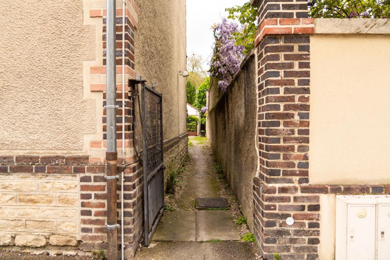 Appartement Cozy Avec Stationnement Gratuit Saint-André-les-Vergers 외부 사진